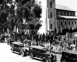 Rudolph Valentino's Funeral 1926